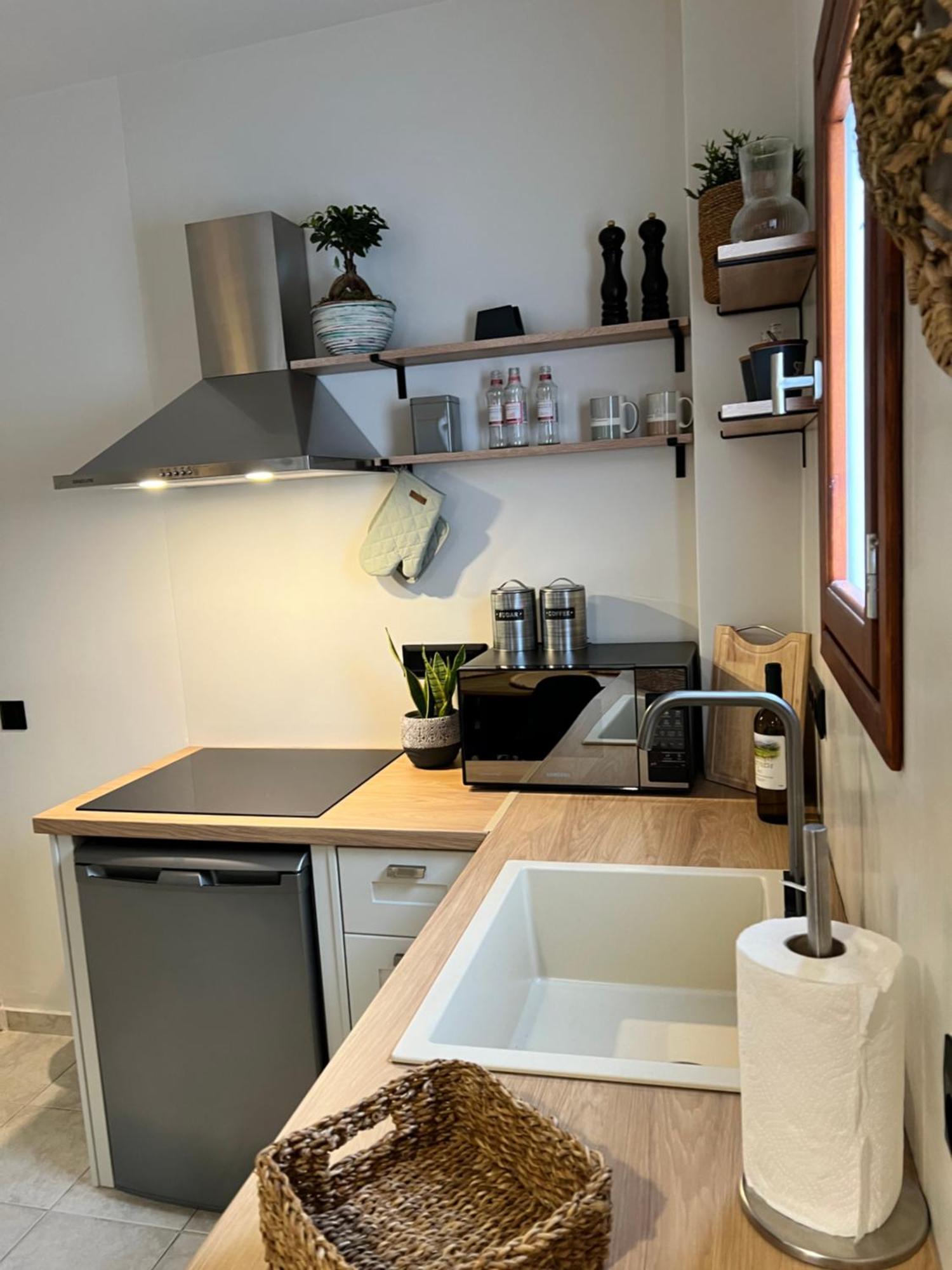 Olea White Holiday home *
