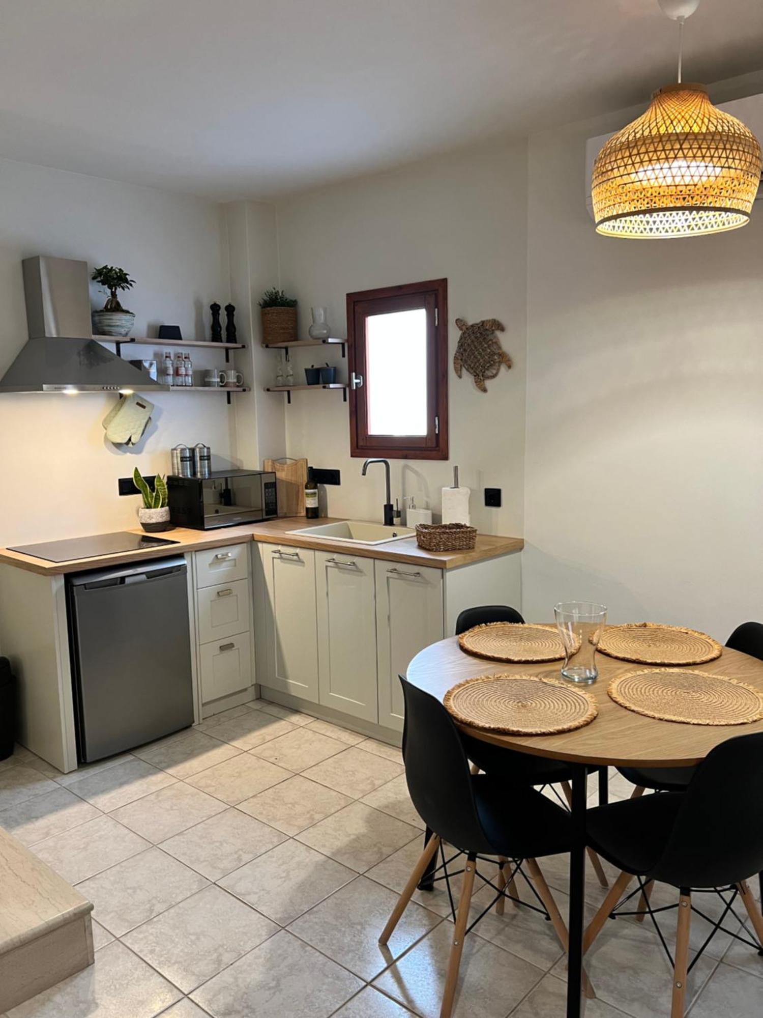 Olea White Holiday home *