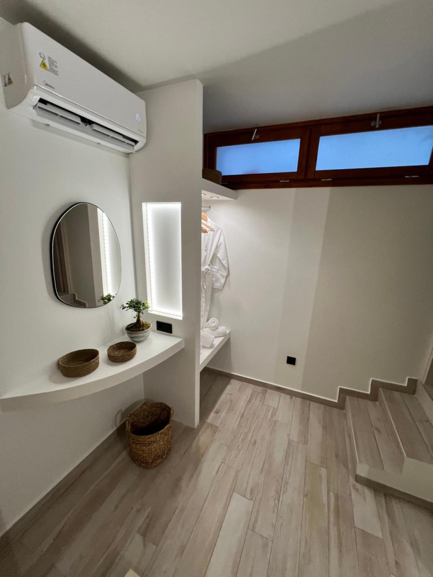 Olea White Holiday home Skiathos Town