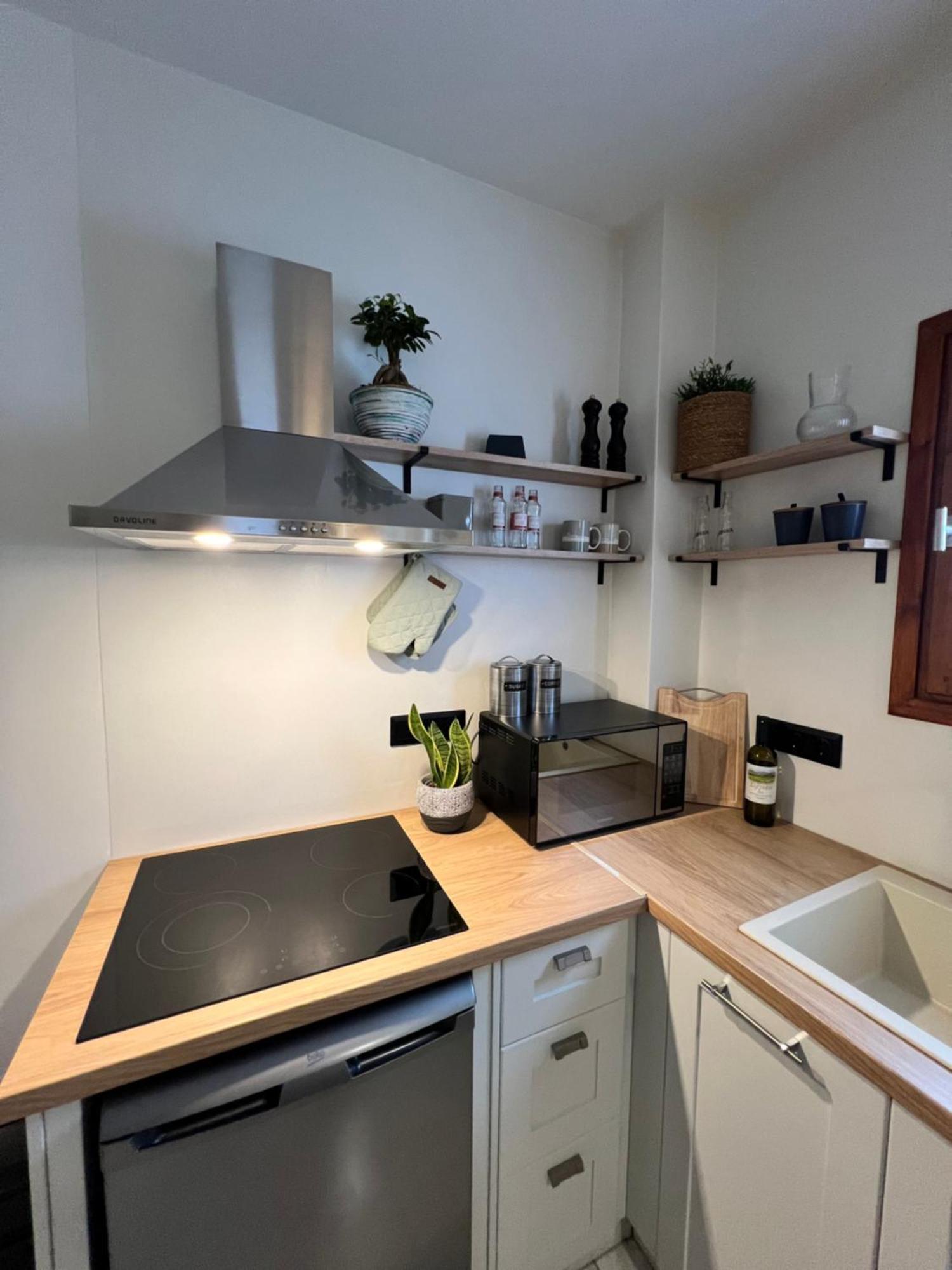 Holiday home Olea White