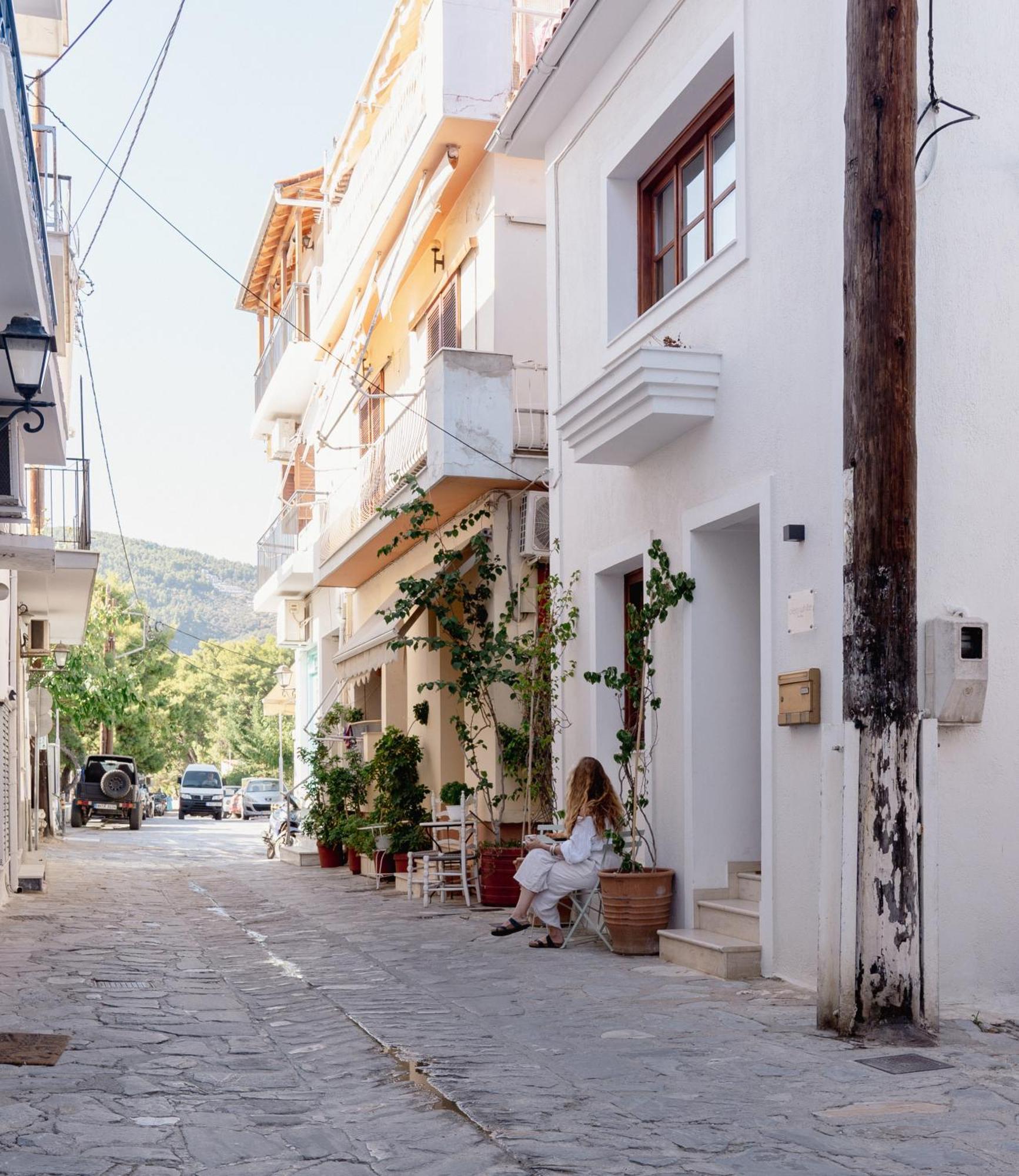 Olea White Skiathos Town